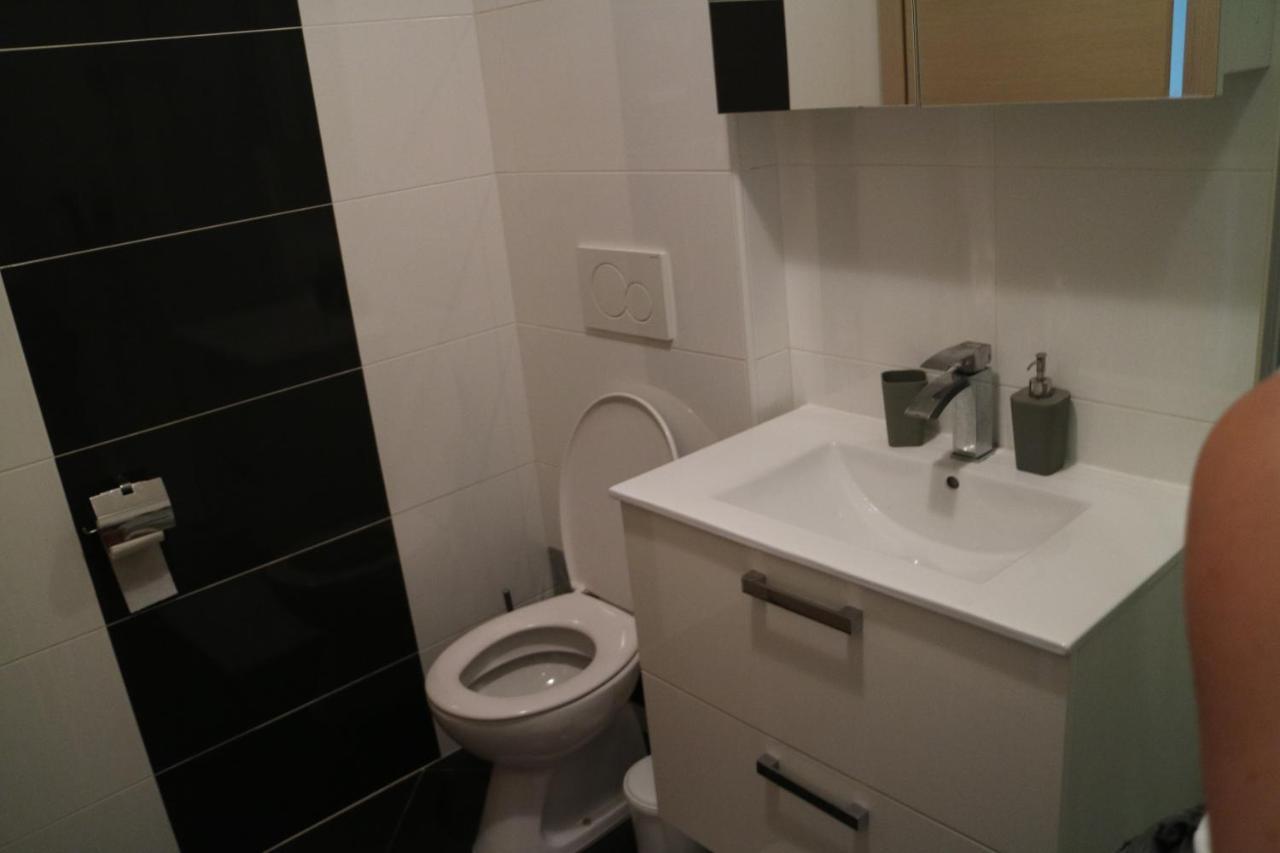 Apartman Mark Apartment Pula Exterior photo