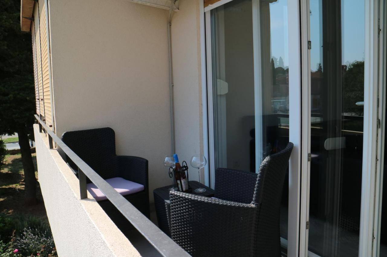 Apartman Mark Apartment Pula Exterior photo